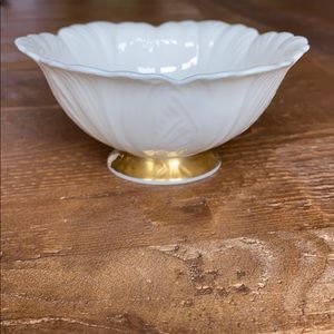 Lenox gold footed floral bowl